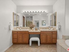 657 S Avenue 61, Los Angeles CA 90042