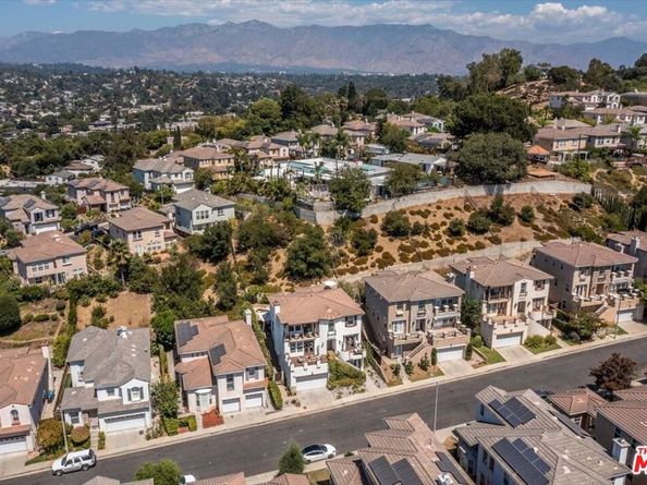 657 S Avenue 61, Los Angeles CA 90042