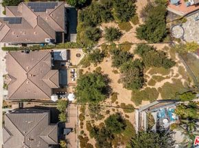 657 S Avenue 61, Los Angeles CA 90042