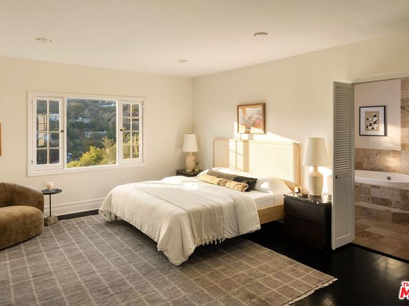 2293 Bronson Hill Drive, Los Angeles CA 90068