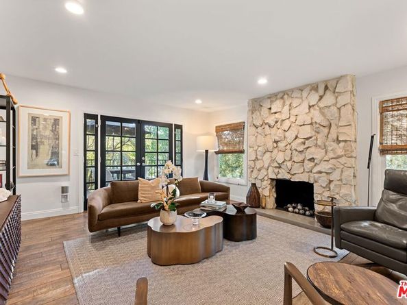 5117 Lubao Avenue, Woodland Hills CA 91364