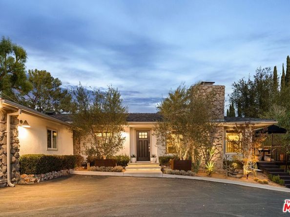 5117 Lubao Avenue, Woodland Hills CA 91364