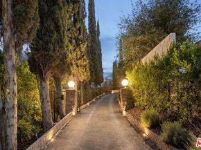 5117 Lubao Avenue, Woodland Hills CA 91364