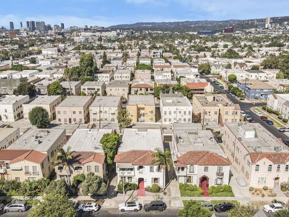 357 N Curson Avenue, Los Angeles CA 90036