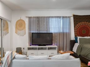 7020 Mary Ellen Avenue, North Hollywood CA 91605