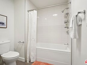 645 W 9th Street 530, Los Angeles CA 90015