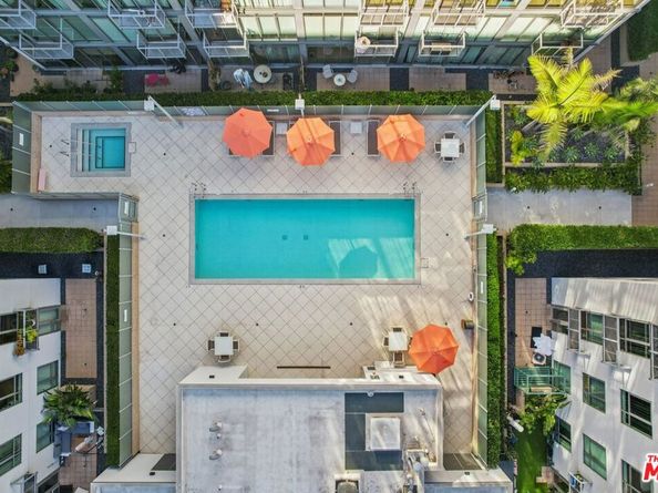 645 W 9th Street 530, Los Angeles CA 90015