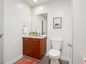 645 W 9th Street 530, Los Angeles CA 90015