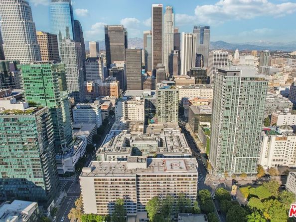 645 W 9th Street 530, Los Angeles CA 90015