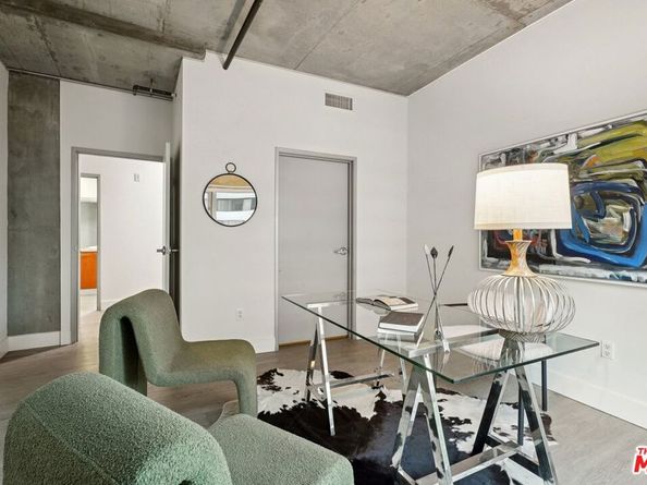 645 W 9th Street 530, Los Angeles CA 90015