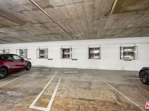 645 W 9th Street 530, Los Angeles CA 90015