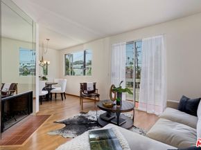820 California Avenue 201, Santa Monica CA 90403