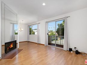820 California Avenue 201, Santa Monica CA 90403
