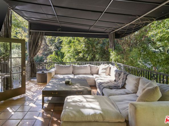 1930 Laurel Canyon Boulevard, Los Angeles CA 90046