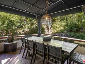 1930 Laurel Canyon Boulevard, Los Angeles CA 90046