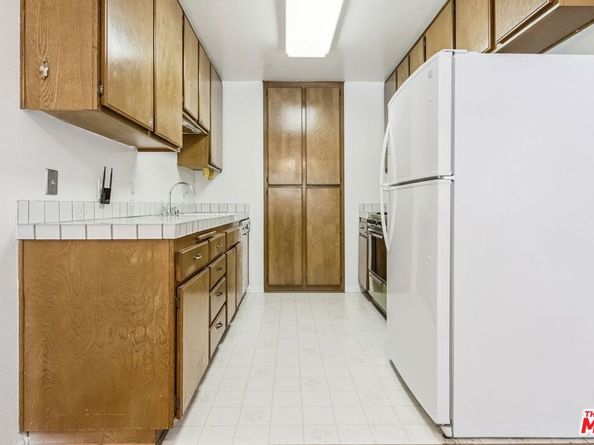 3010 Montrose Avenue 3, La Crescenta CA 91214
