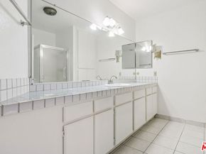 3010 Montrose Avenue 3, La Crescenta CA 91214