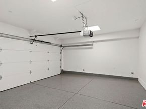 3805 S Verona Court, Los Angeles CA 90066