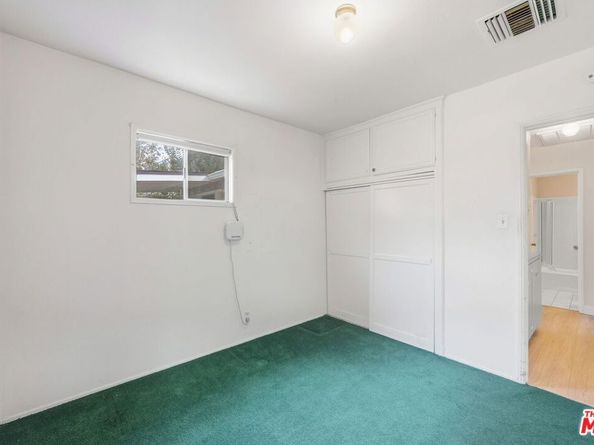 5430 Geyser Avenue, Tarzana CA 91356