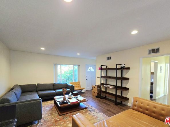 10600 Eastborne Avenue 12, Los Angeles CA 90024