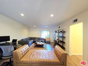 10600 Eastborne Avenue 12, Los Angeles CA 90024