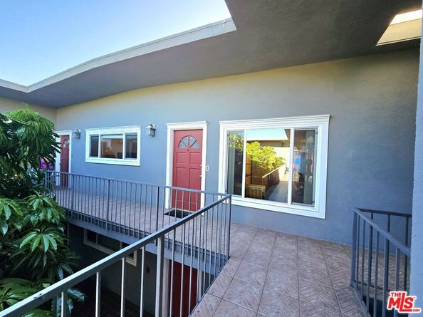 10600 Eastborne Avenue 12, Los Angeles CA 90024