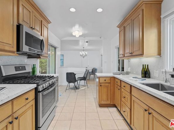 1601 S Beverly Drive, Los Angeles CA 90035