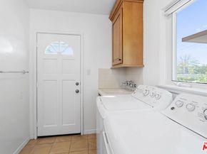1601 S Beverly Drive, Los Angeles CA 90035