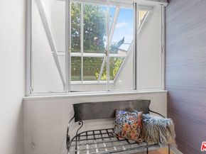 1617 S Beverly Glen Boulevard 204, Los Angeles CA 90024