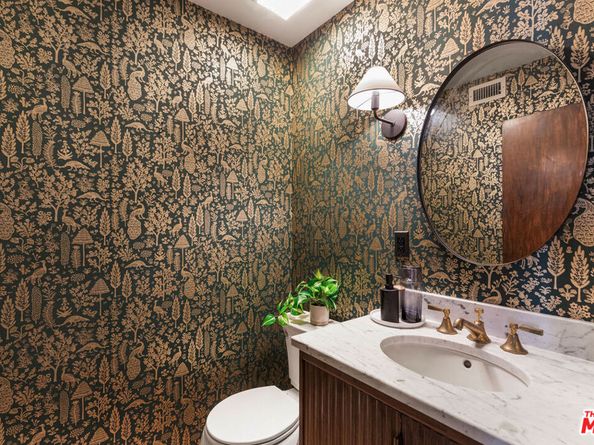 1916 Overland Avenue 2, Los Angeles CA 90025