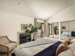 1916 Overland Avenue 2, Los Angeles CA 90025