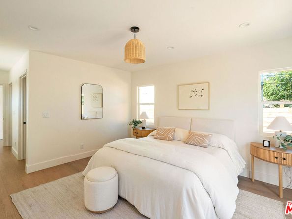 4606 10th Avenue, Los Angeles CA 90043