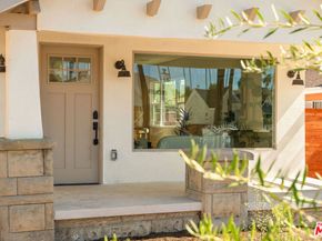 4606 10th Avenue, Los Angeles CA 90043