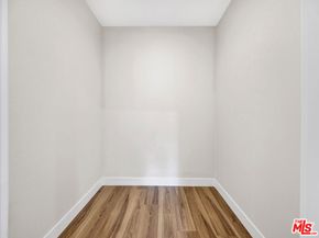 1325 Valley View Road 201, Glendale CA 91202