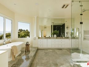 16844 Calle De Sarah, Pacific Palisades CA 90272