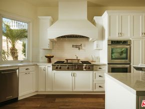 16844 Calle De Sarah, Pacific Palisades CA 90272