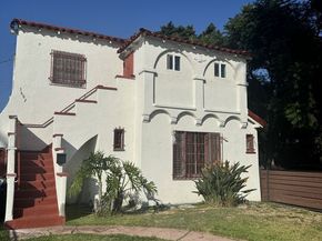 1601 W 69th Street, Los Angeles CA 90047