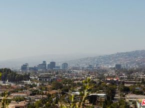 3877 Franklin Avenue, Los Angeles CA 90027