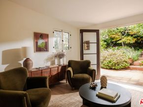 3877 Franklin Avenue, Los Angeles CA 90027