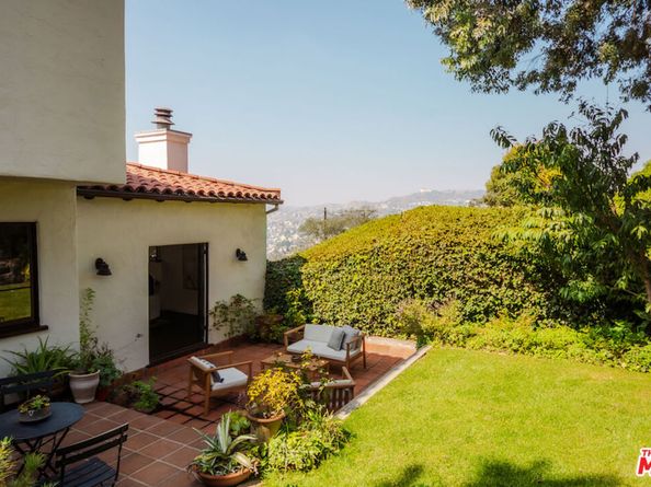 3877 Franklin Avenue, Los Angeles CA 90027