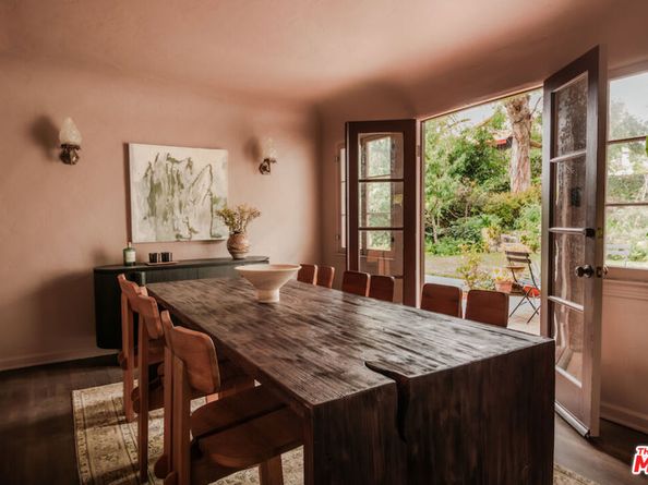 3877 Franklin Avenue, Los Angeles CA 90027