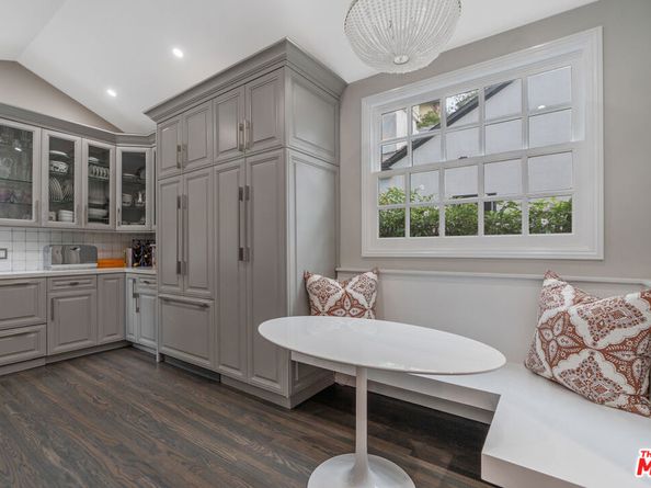 1528 Forest Knoll Drive, Los Angeles CA 90069