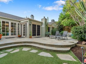 1528 Forest Knoll Drive, Los Angeles CA 90069