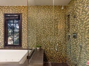 263 Lamont Drive, Los Angeles CA 90042