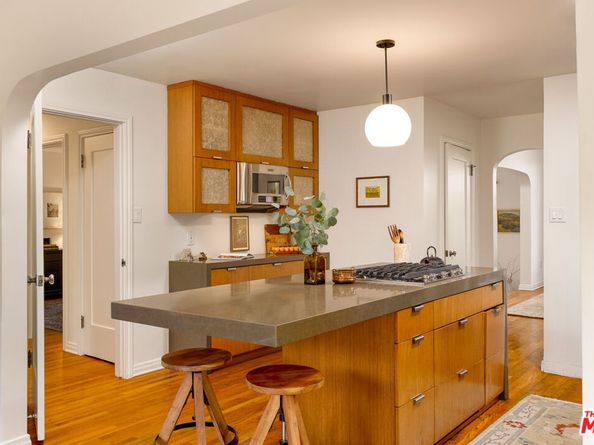 263 Lamont Drive, Los Angeles CA 90042