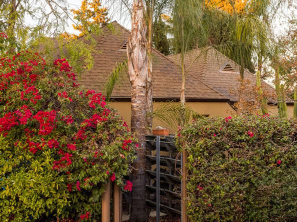 263 Lamont Drive, Los Angeles CA 90042