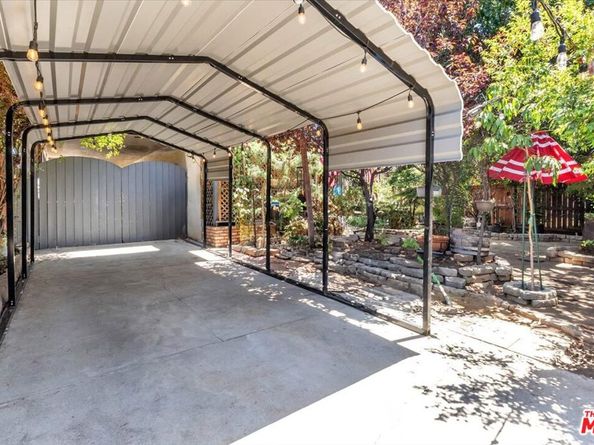7506 Independenc Avenue, Canoga Park CA 91303