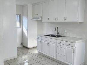 1132 S Oxford Avenue, Los Angeles CA 90006