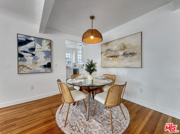 4521 Saturn Street, Los Angeles CA 90019