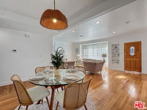 4521 Saturn Street, Los Angeles CA 90019